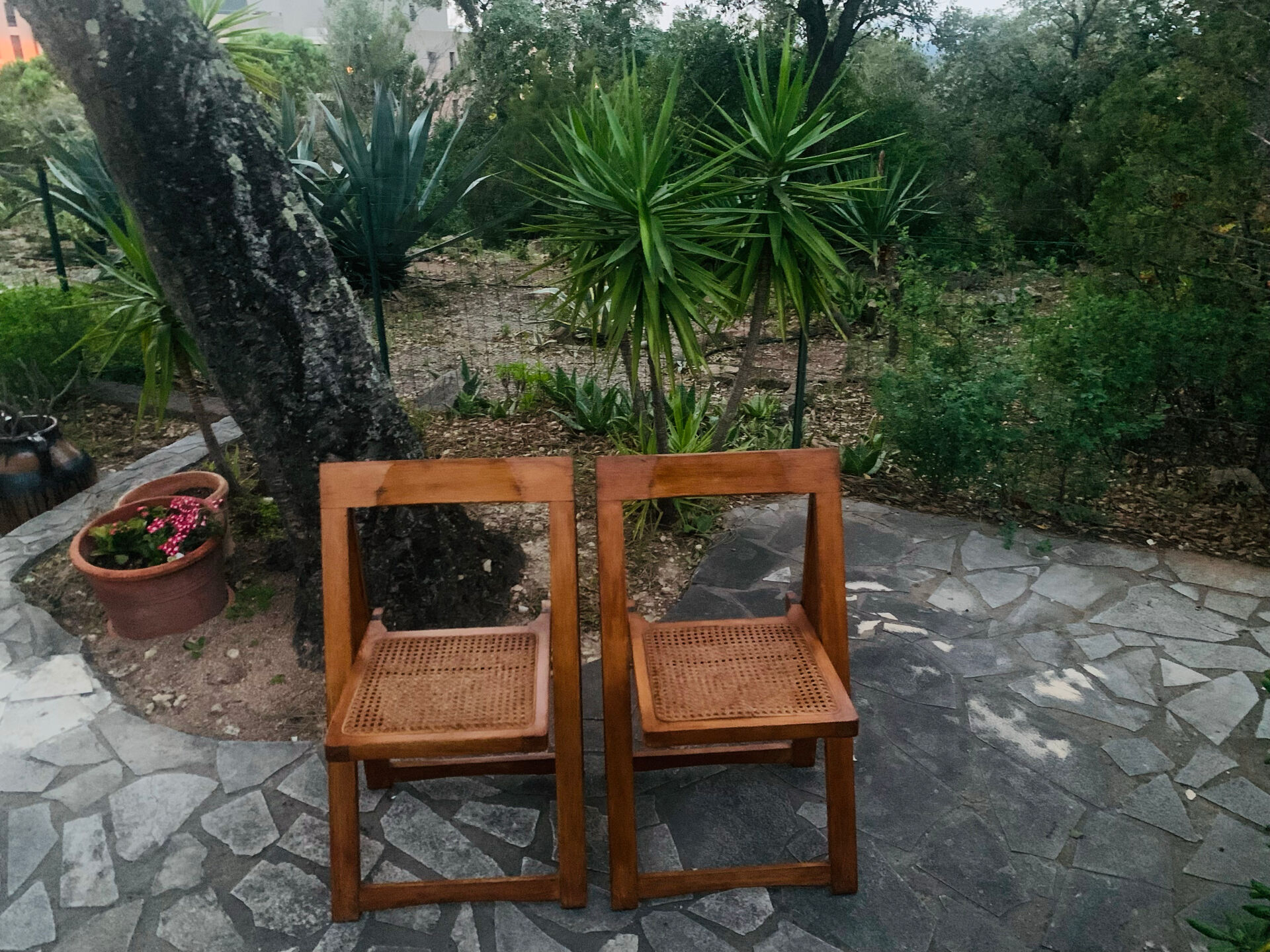 Chaises pliantes bois et cannage
