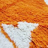 Beautiful handmade orange rug 200cm x 300cm