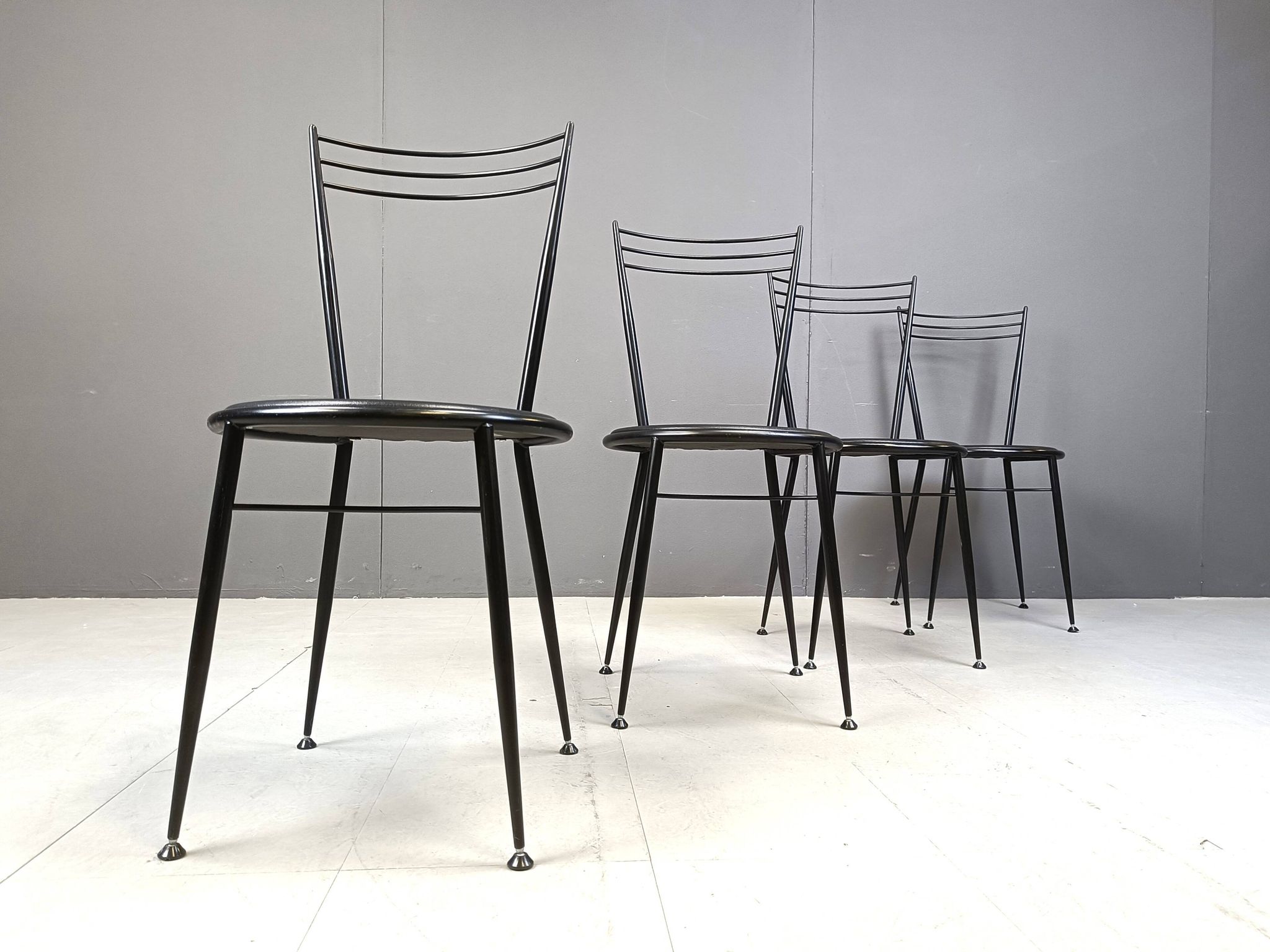 Vintage dining chairs by Calligaris, 1980s