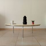 Vintage tripod coffee table in chrome and formica from the 1980s.