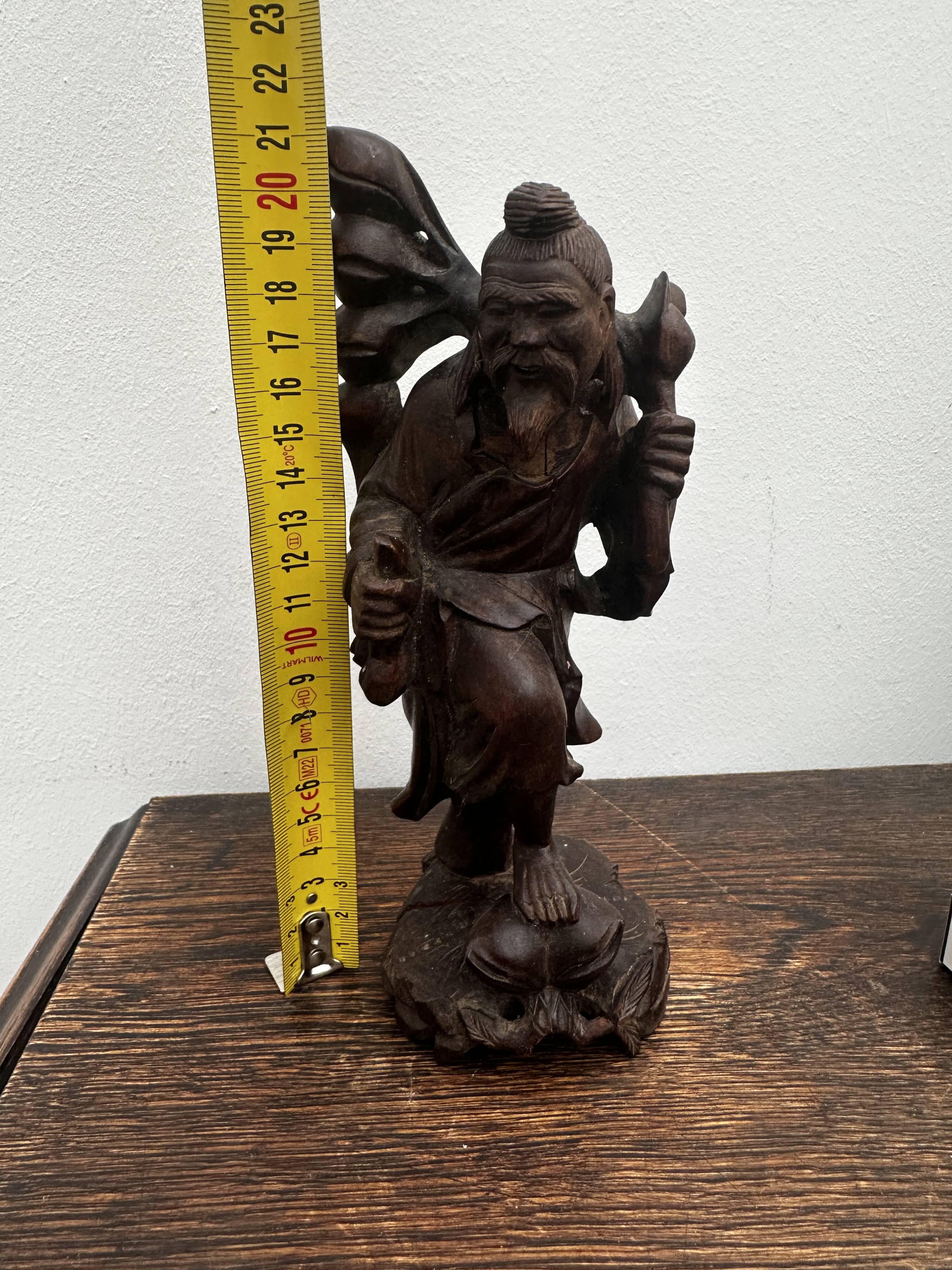 Carved wooden sculpture "Chinese peasant", early 20th century.