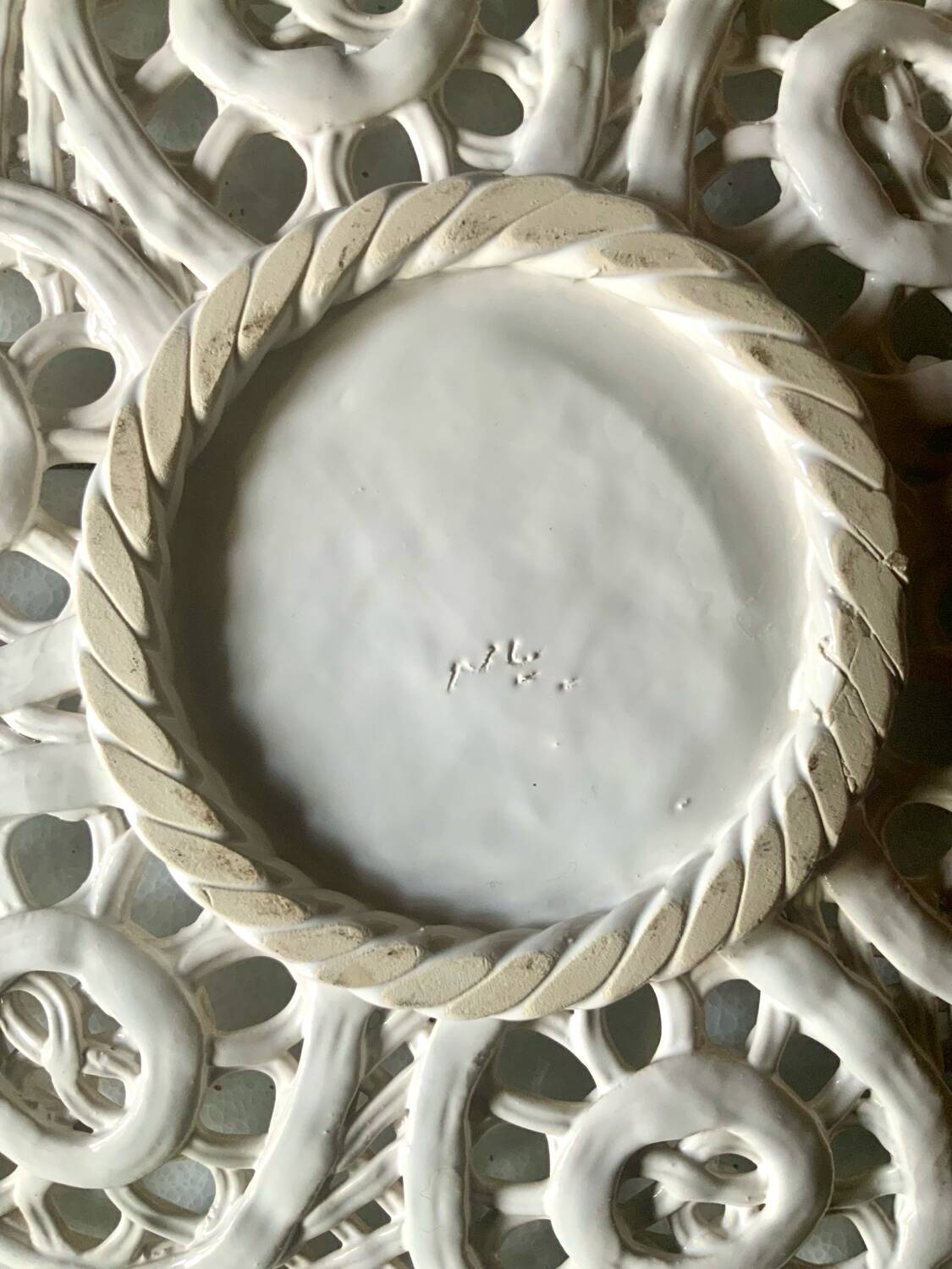 Ceramic plate