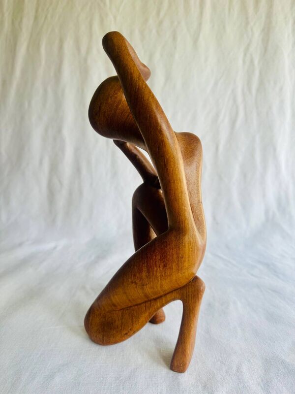 Sculpture en bois ancienne