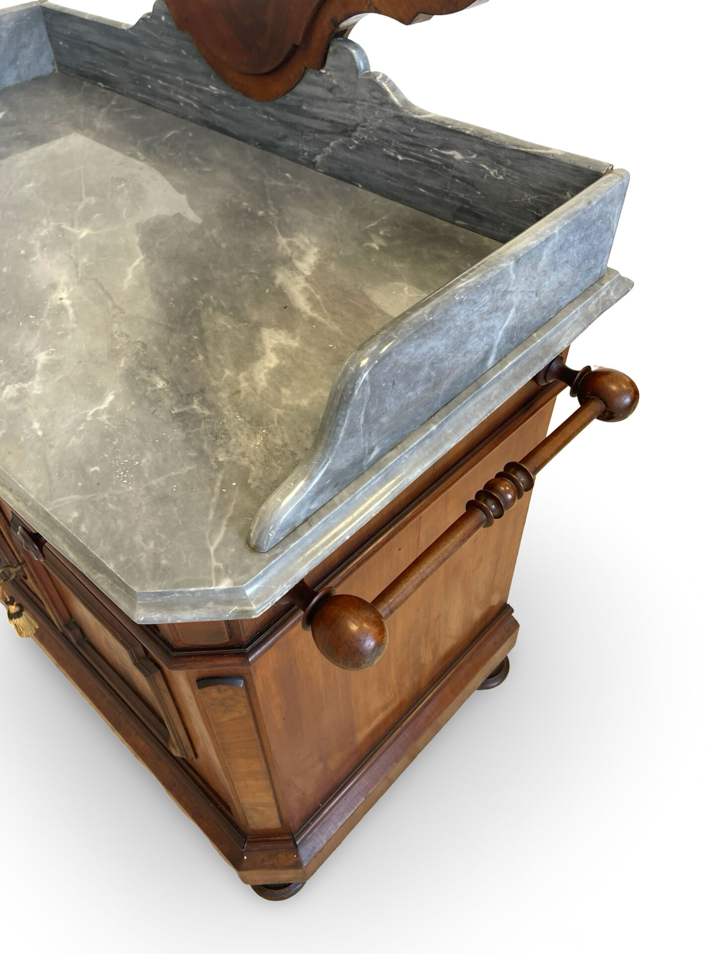 The antique walnut vanity , 19th century