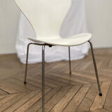 White Jacobsen chairs year 1989