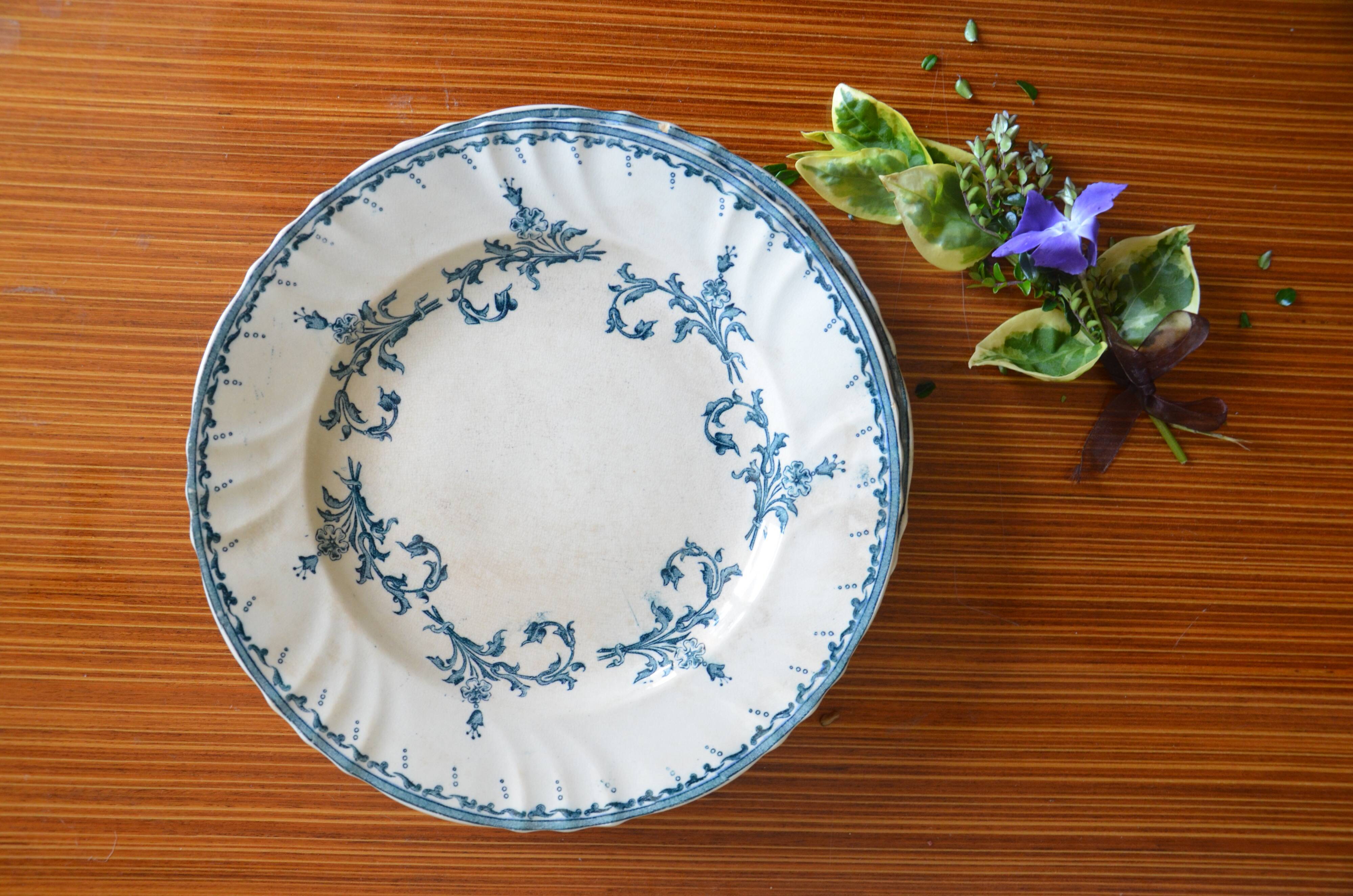 Lot de 4 assiettes Chantilly de la manufacture Longwy
