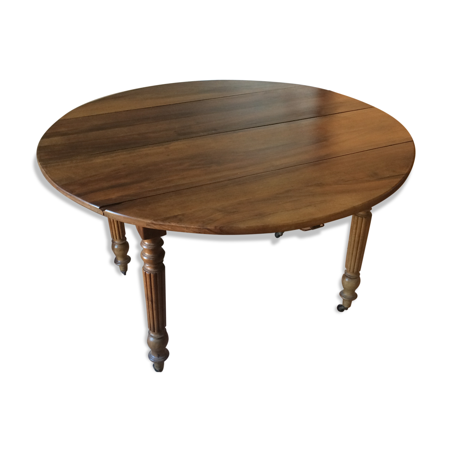 Round table extendable