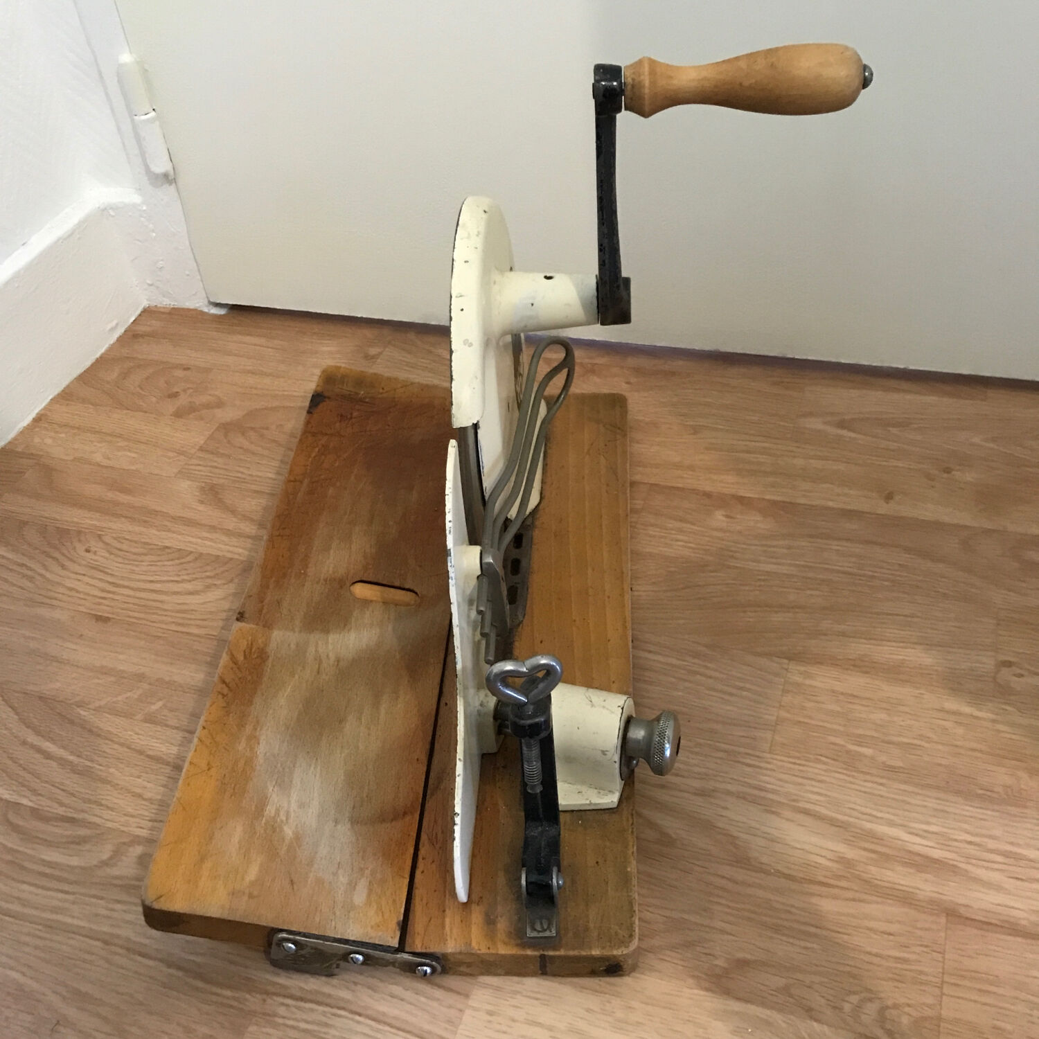Vintage bread slicer