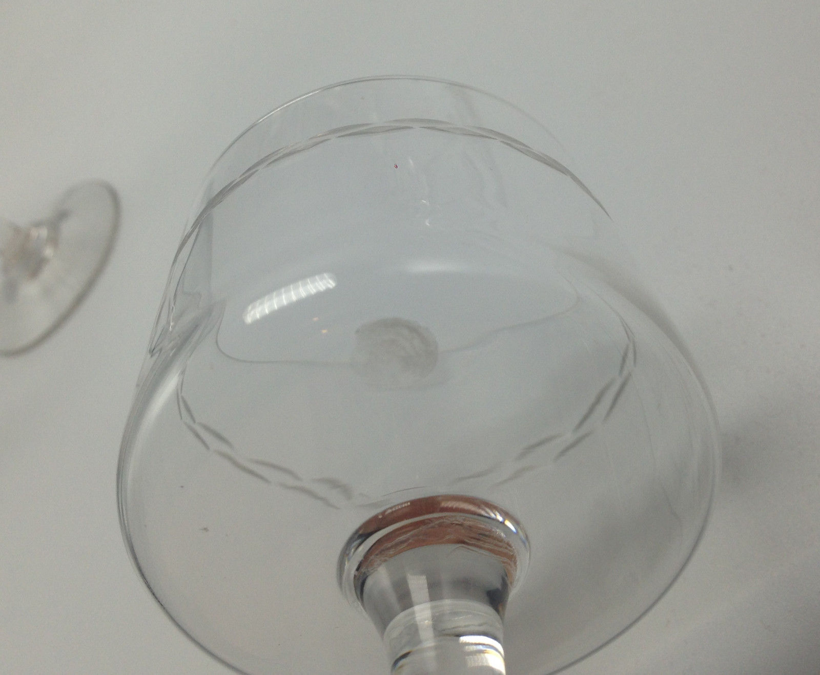 Lot of 8 glasses old feet