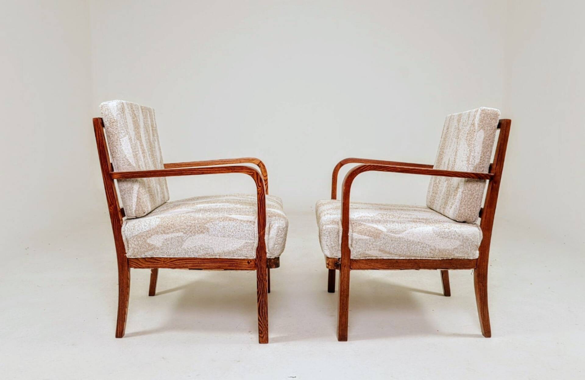 Pair of vintage wooden chairs jacquard beige