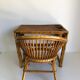 Bureau enfant en rotin avec son fauteuil