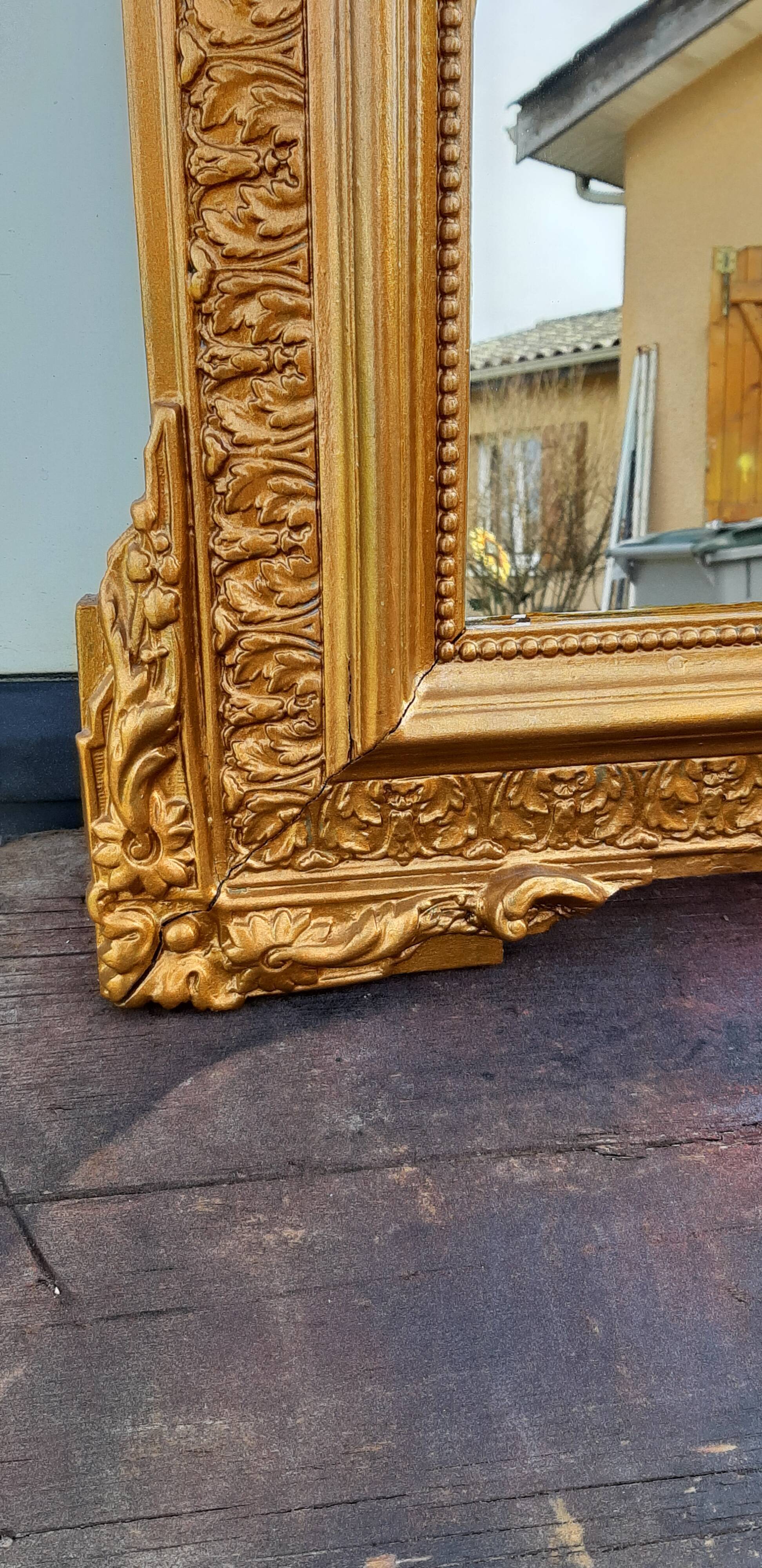 Miroir bois et stuc doré 19 ème