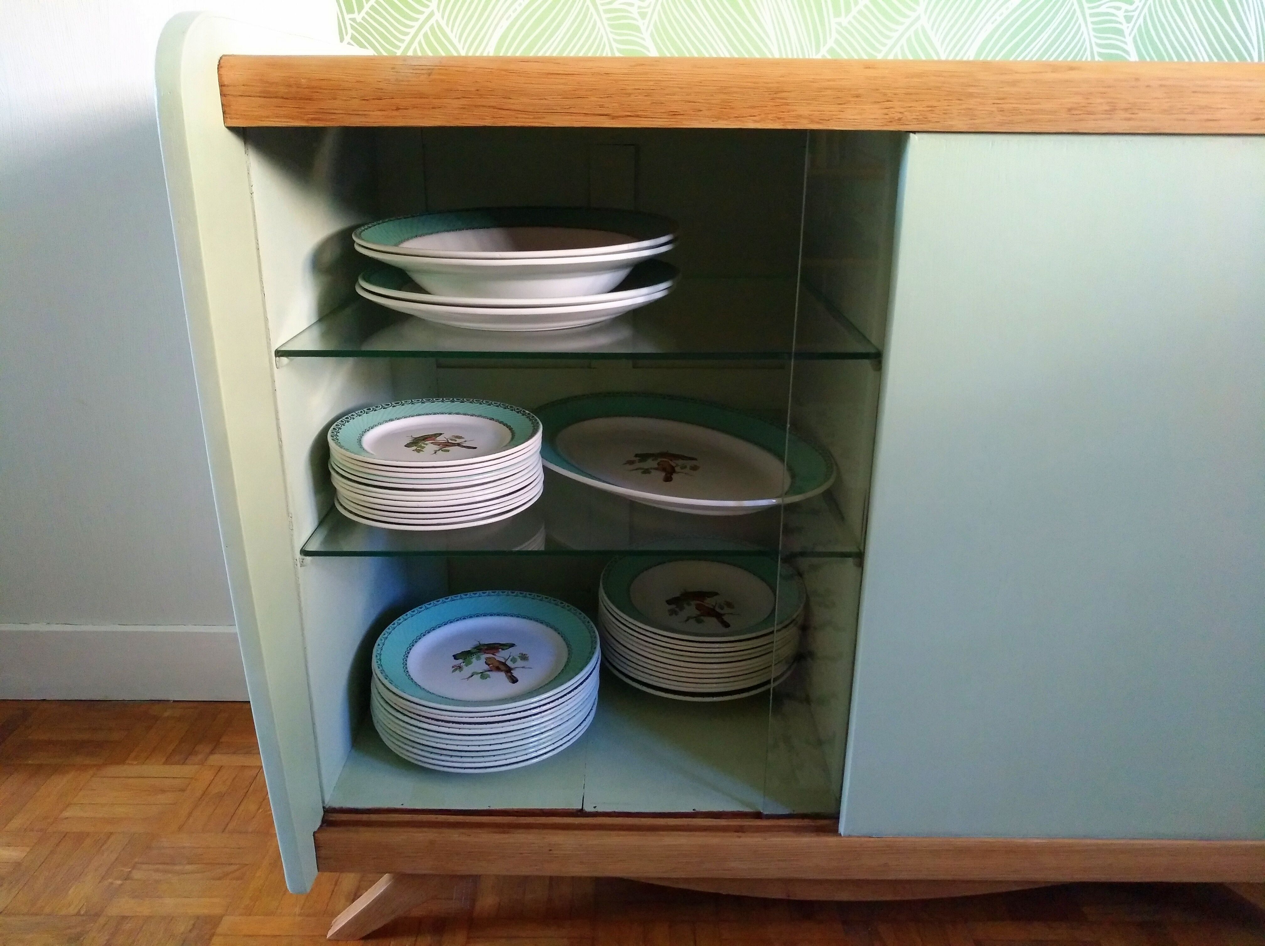 Buffet years 60 feet pastel green compass