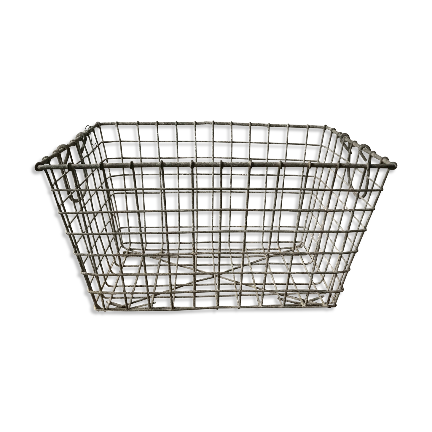 Panière metal patinée