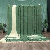 Traditional pure wool rug from Oued Zam, size 150 x 250 cm.