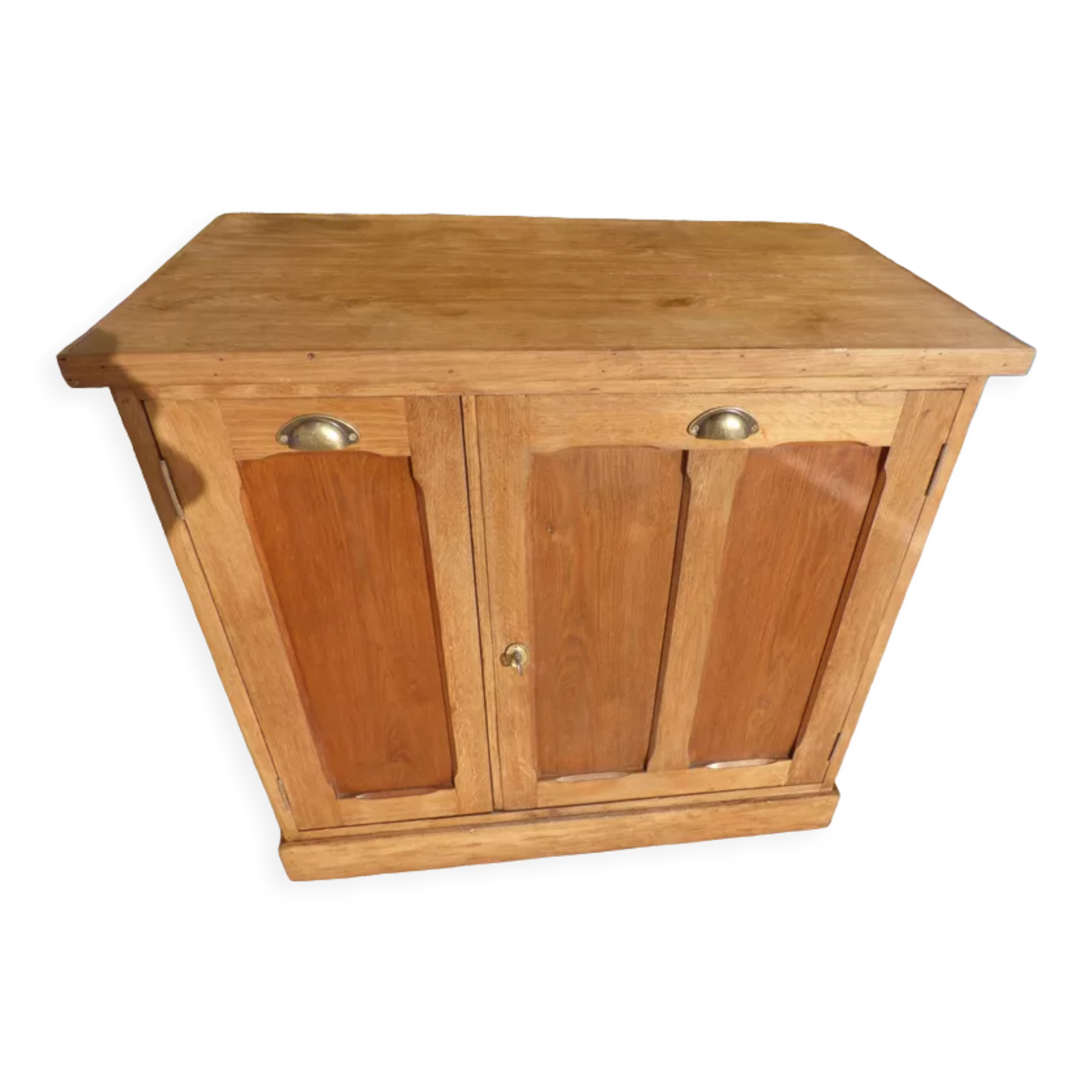 Low furniture two doors in solid oak