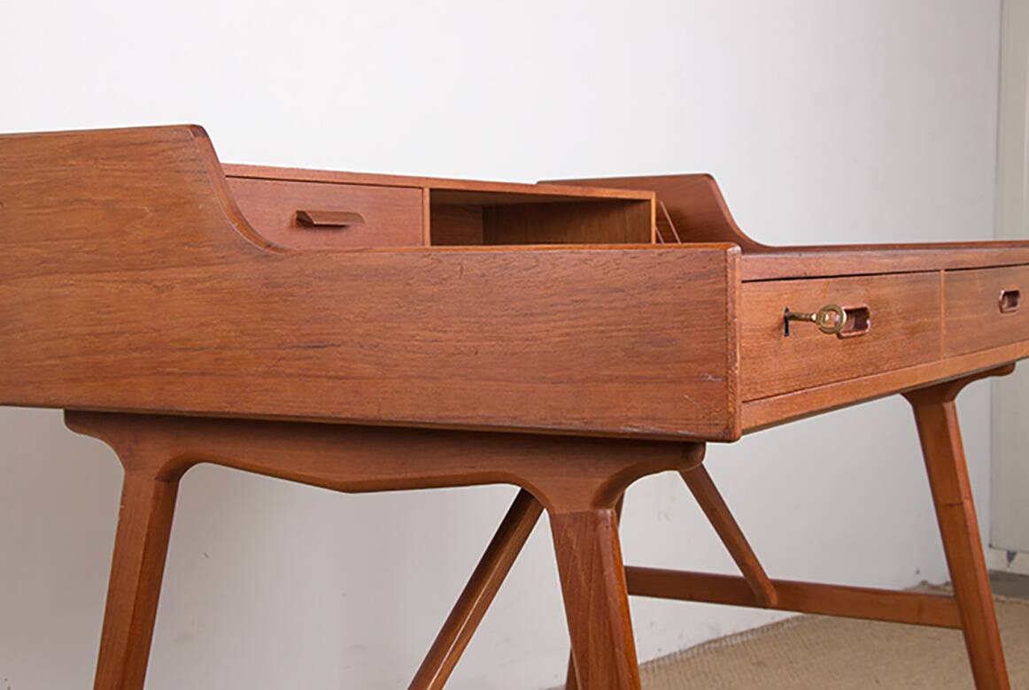 Danish teak desk, model 56, by Arne Wahl Iversen/Vinde Mobelfabrik.