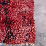 Red Moroccan Talsint rug - 113 x 259 cm