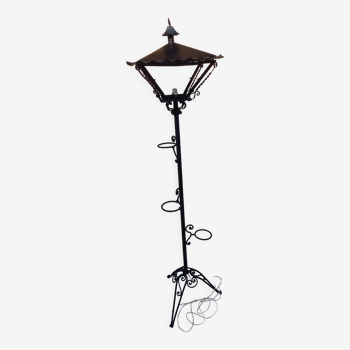 Functional garden lamp post, in wrought iron