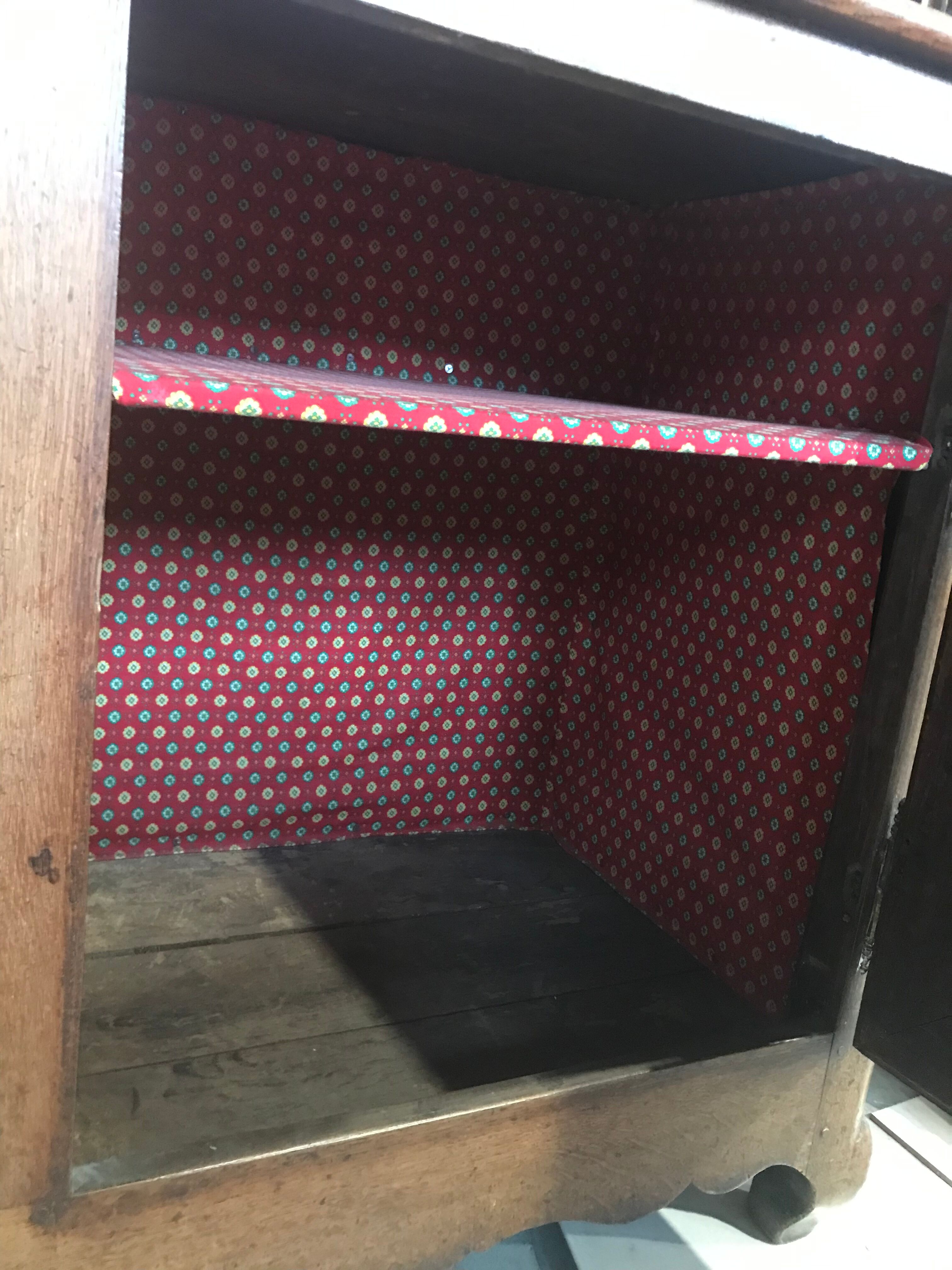 Buffet 2 bodies in solid oak. 2 bodies