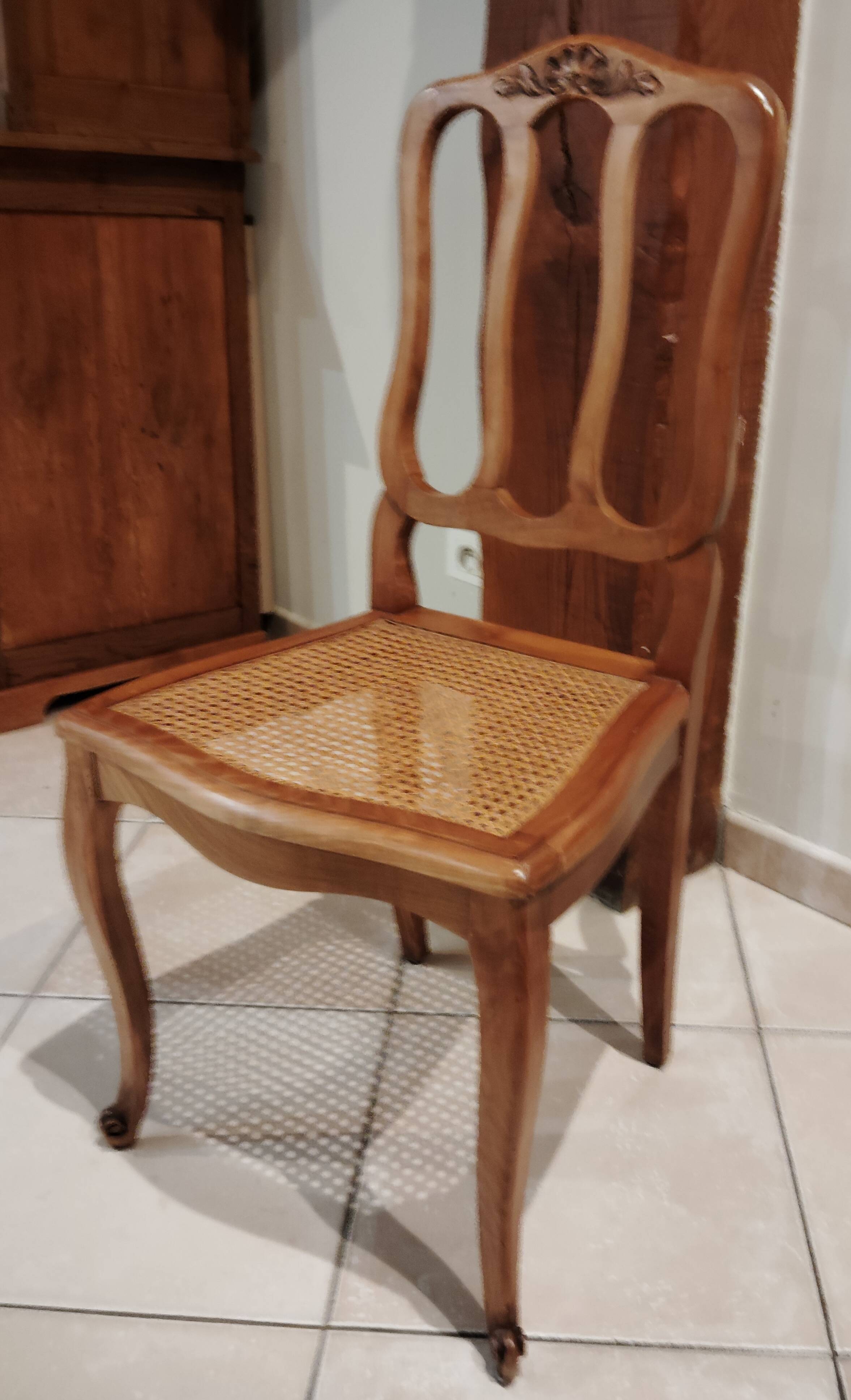 Set of 6 caned Regency/Louis XV chairs