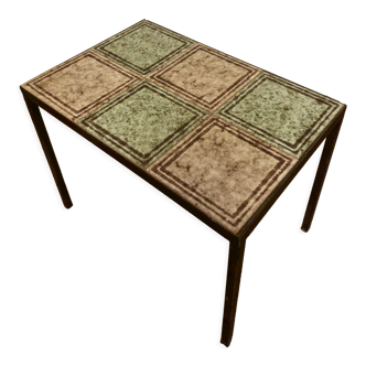 Ceramic table