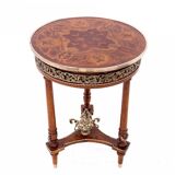 Table marquetée, France, début du XXe siècle.