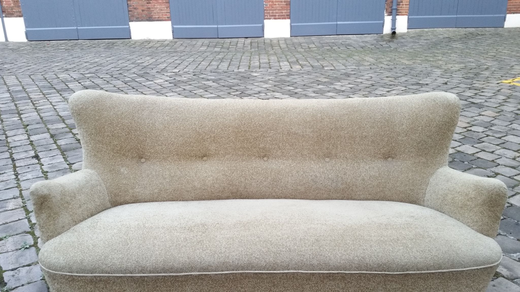 Canapé sofa Club Wing EGG chair organic annéee 50