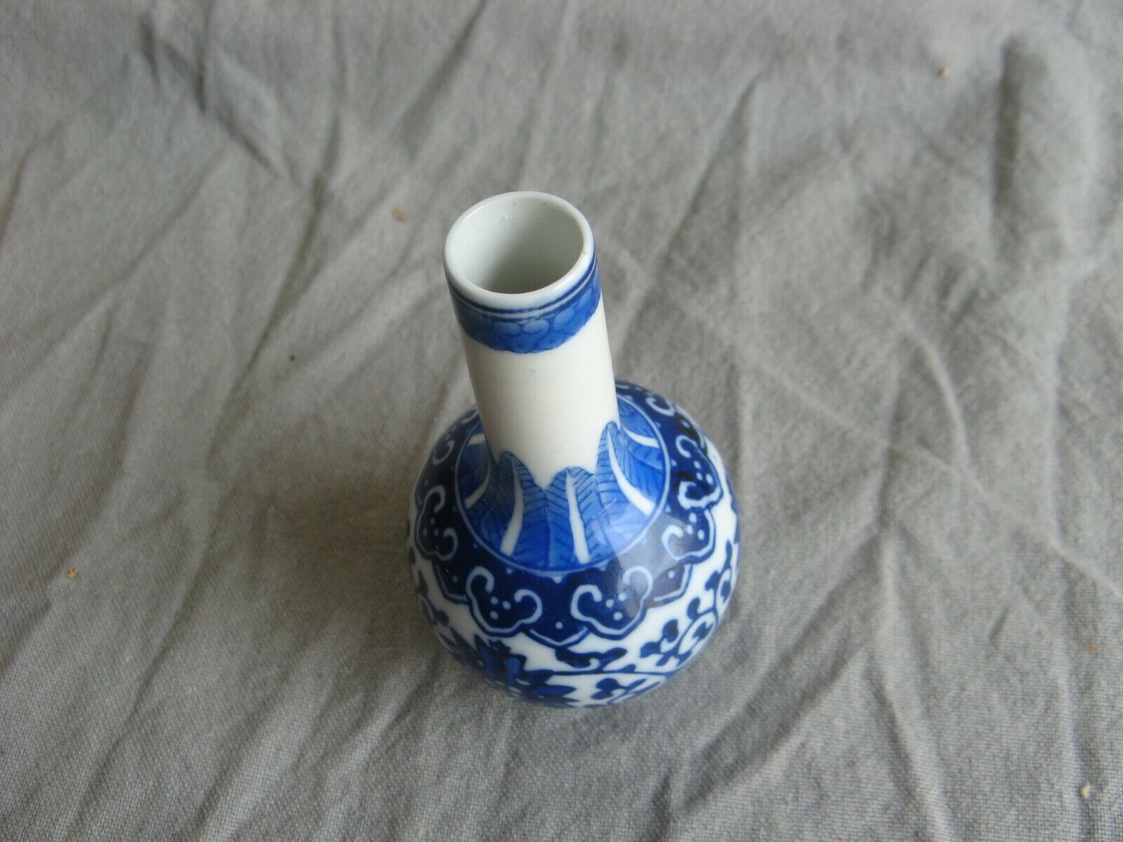 Jingdezhen Blue China porcelain soliflore vase