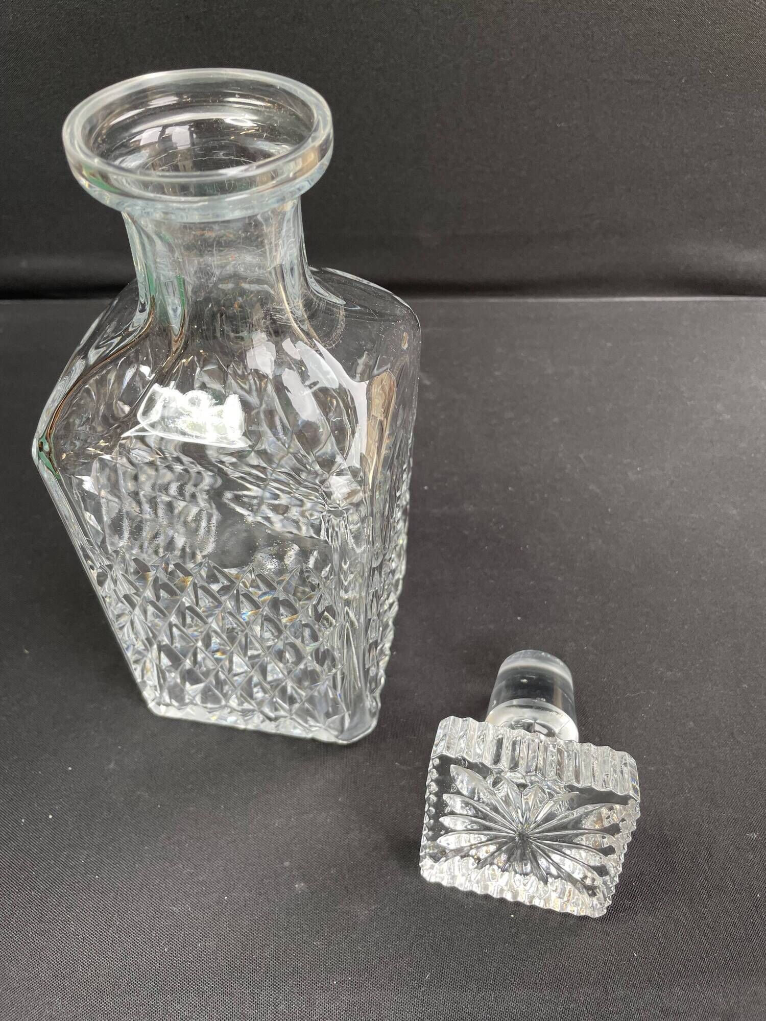Baccarat - whisky carafe (1) - modern mid-century - cut crystal - model burgos