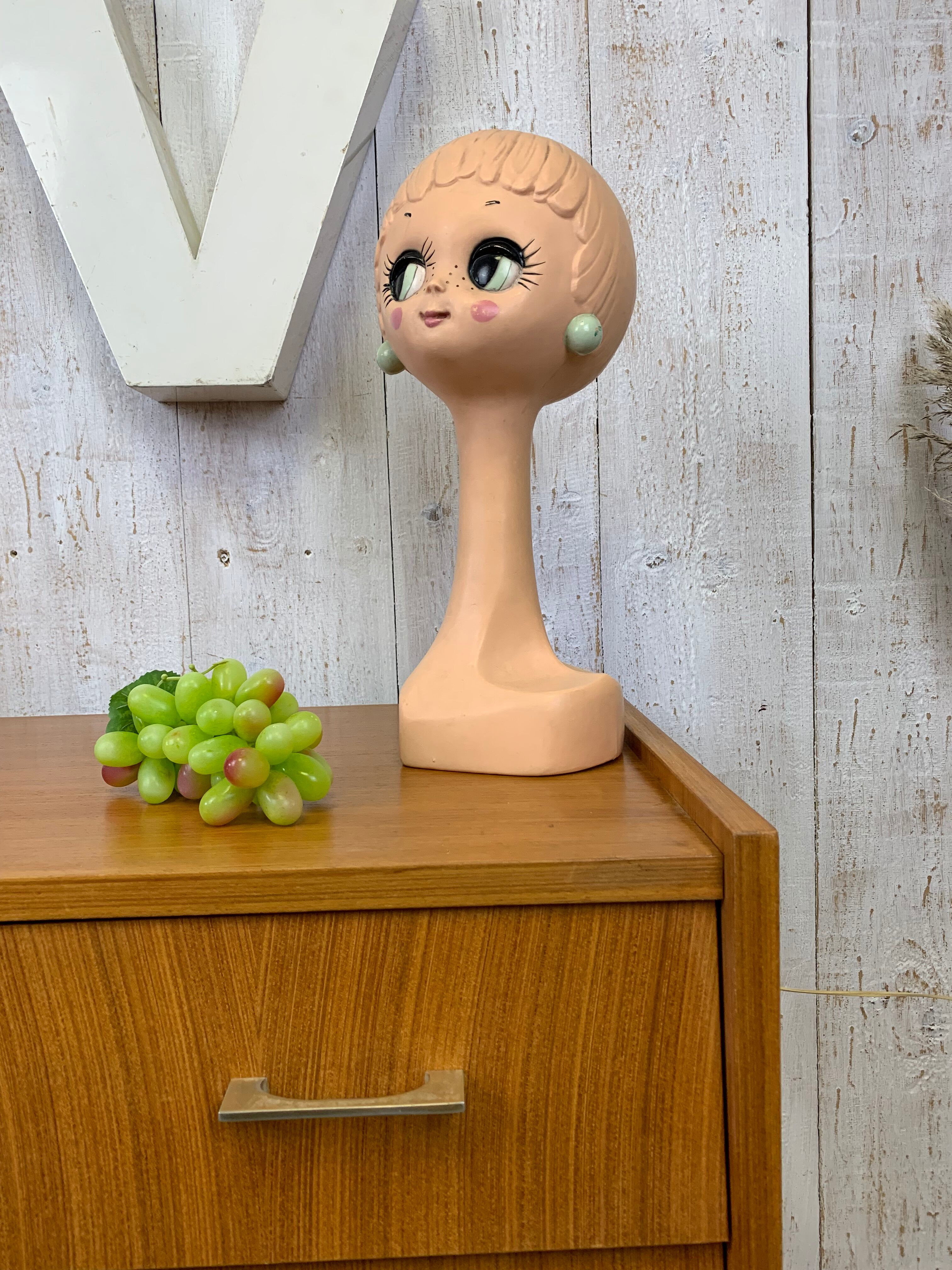 Commode vintage