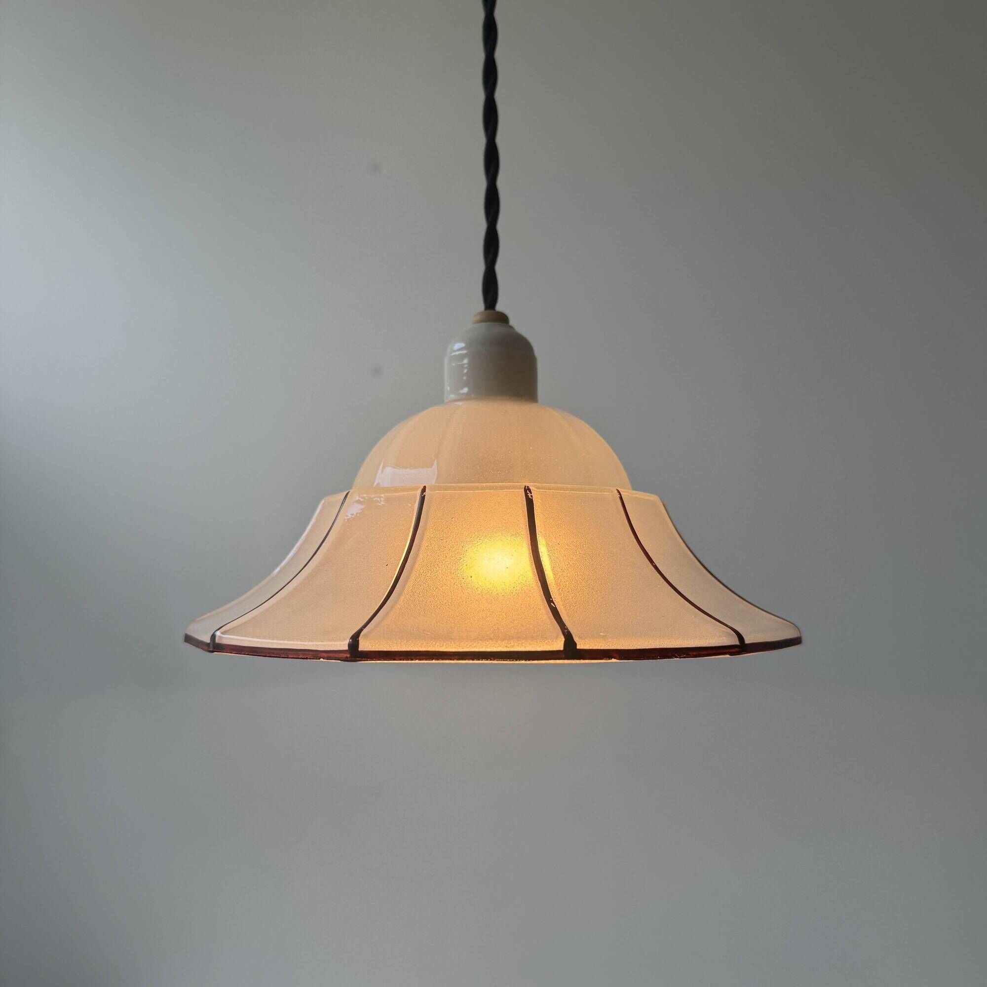 Lot 3 anciennes suspensions verre art-deco
