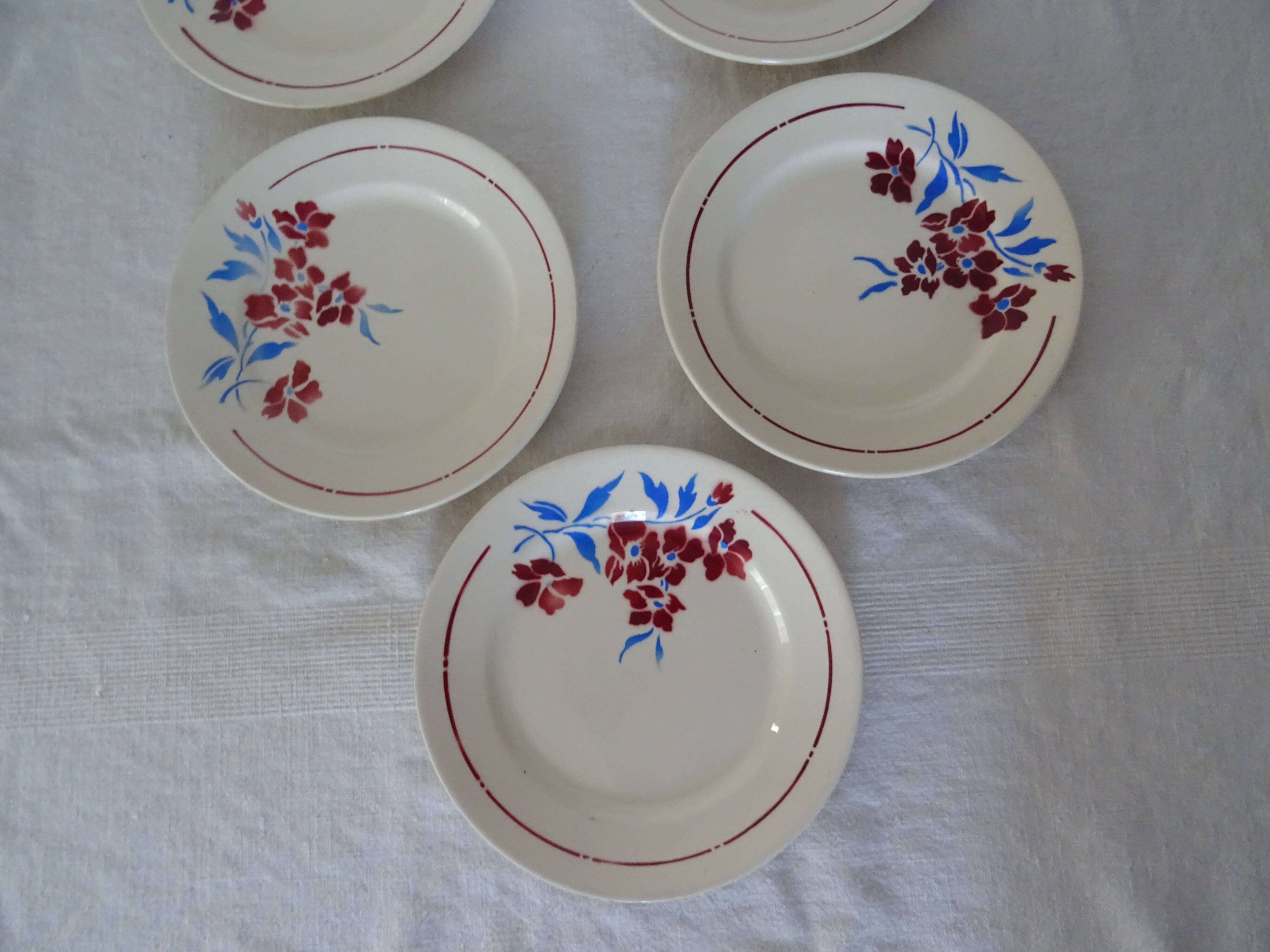 5 plates old faience Badonviller decoration flowers blue-red