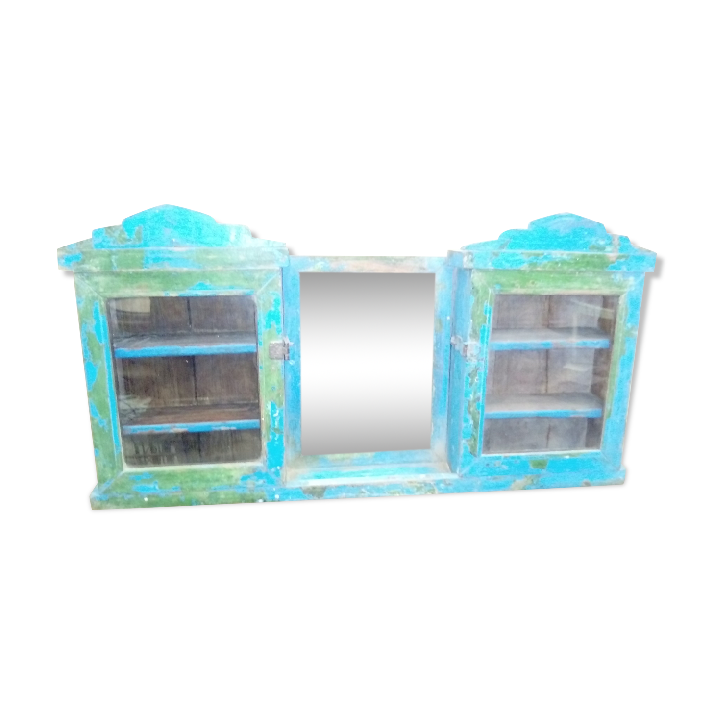 Wall case with mirror