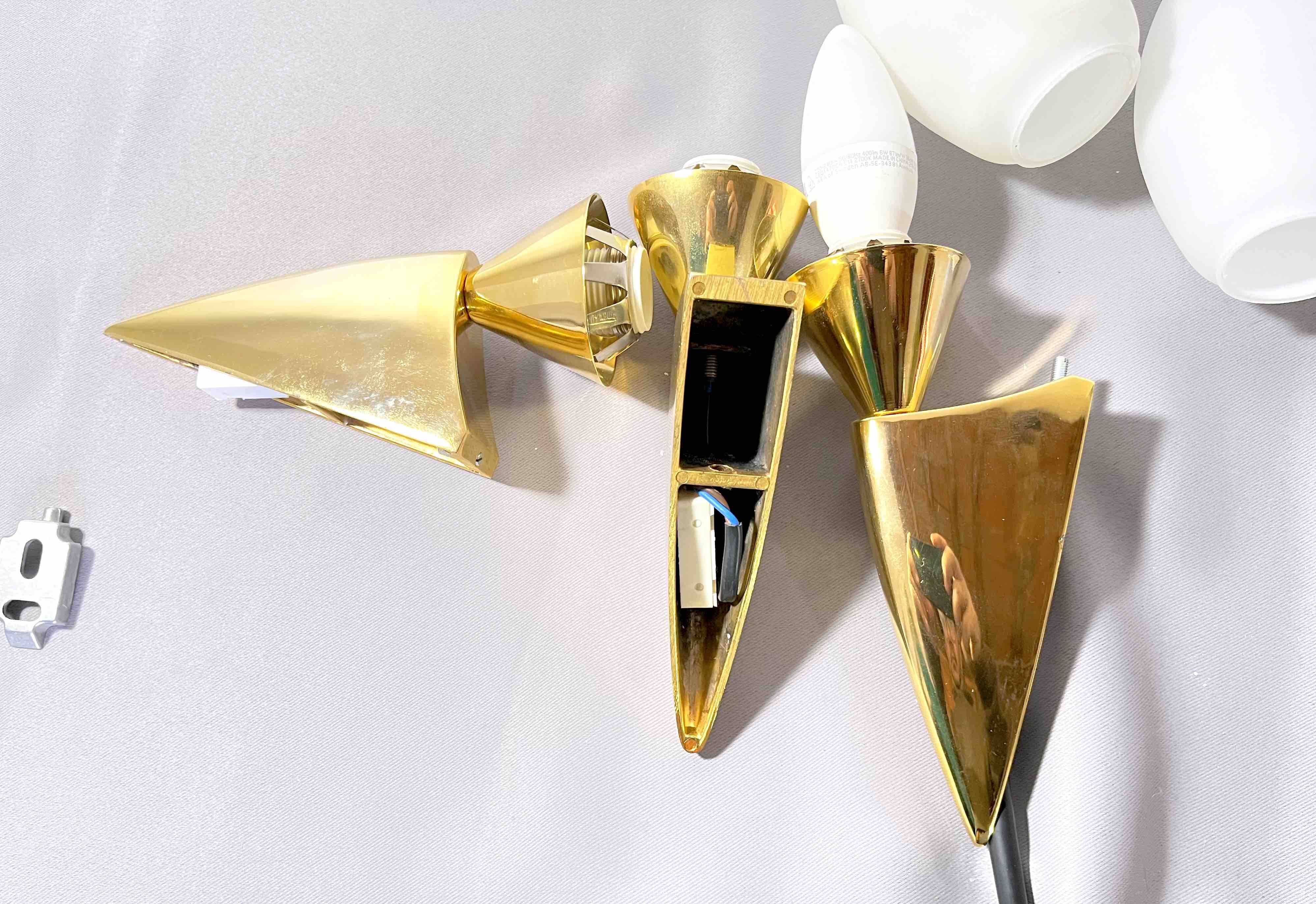 Pair of Brass and Murano Glass Wall Lights, Italy 1980s