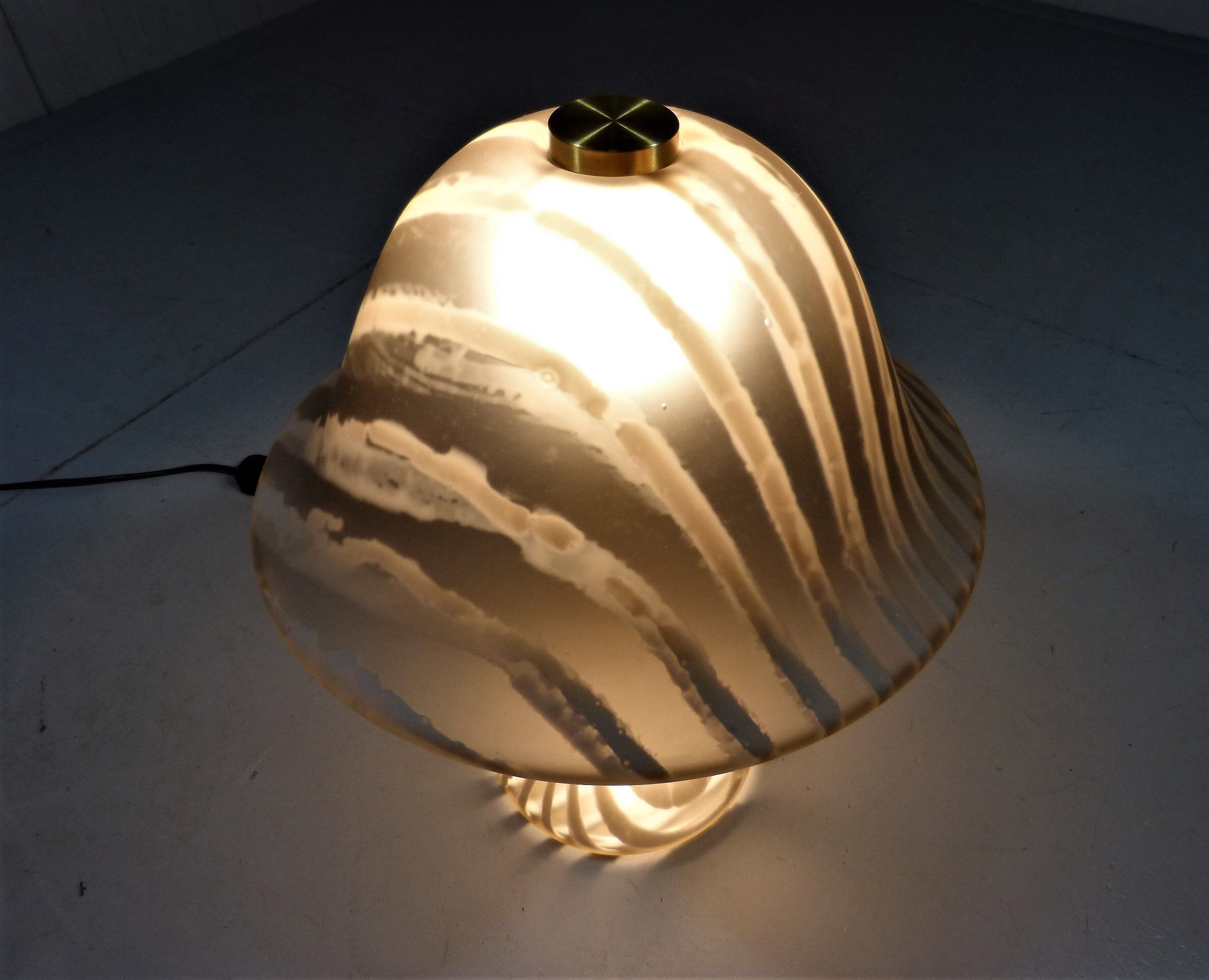 Peill & Putzler glass mushroom table lamp, Germany