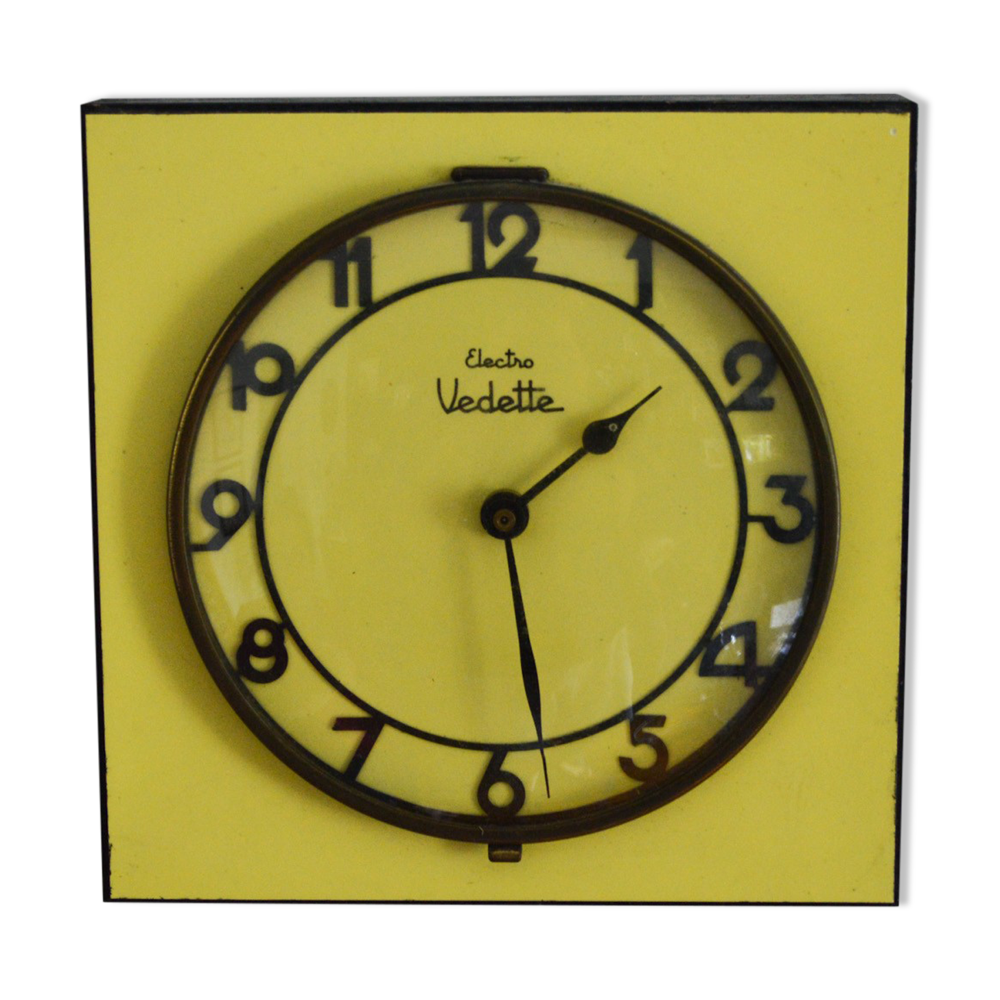 Wall clock featured electro
