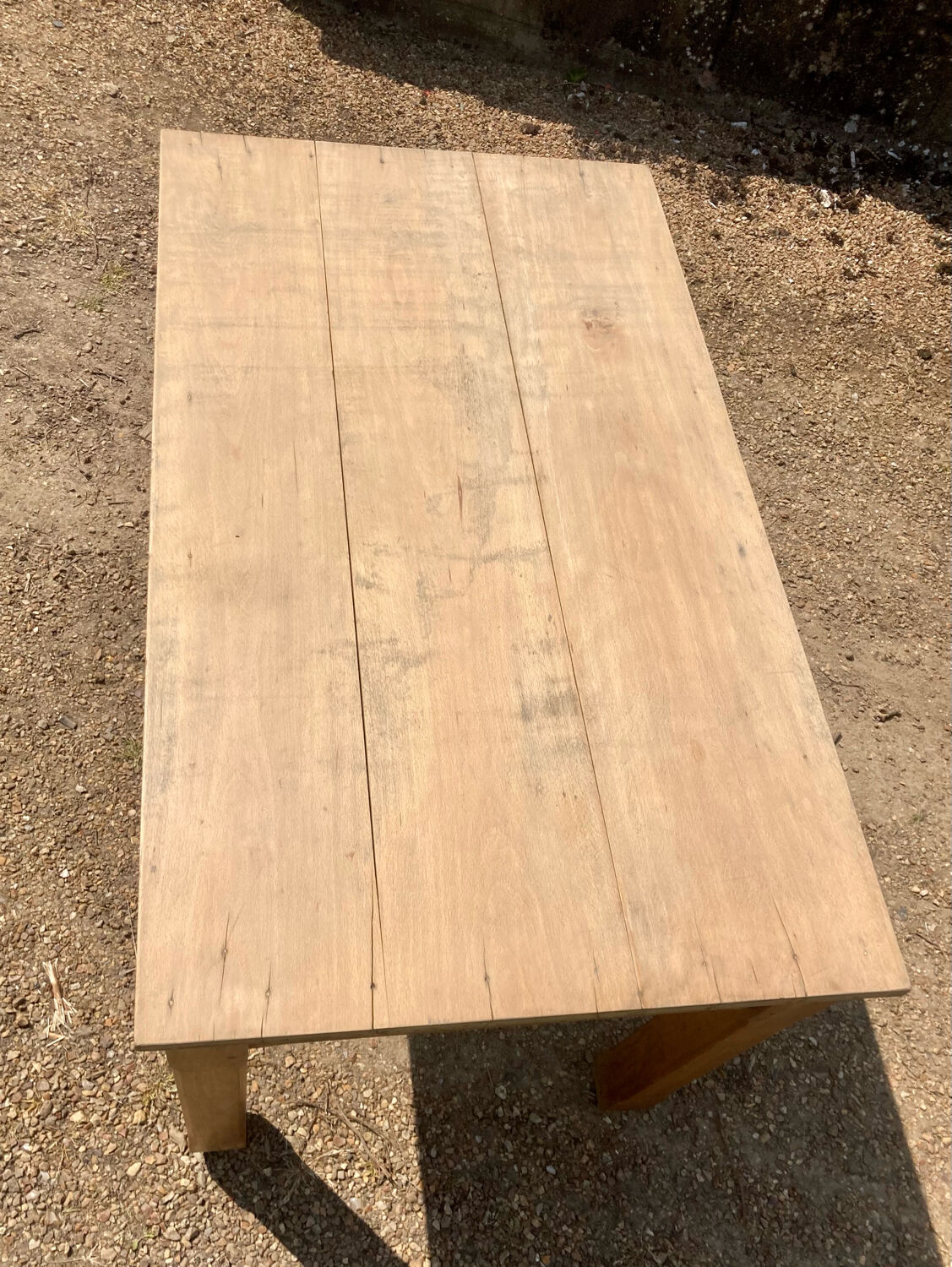Farmhouse table