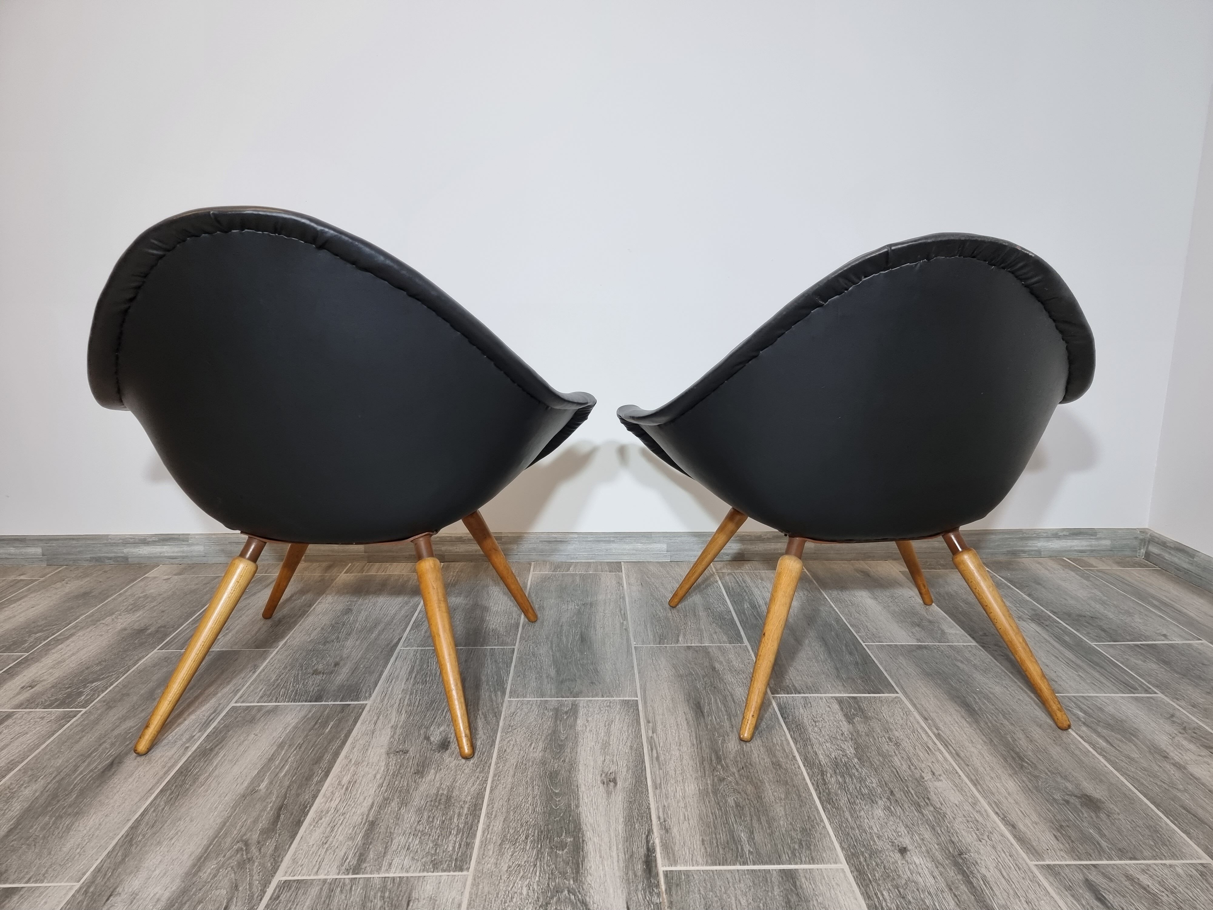 Pair of Brussels expo armchairs