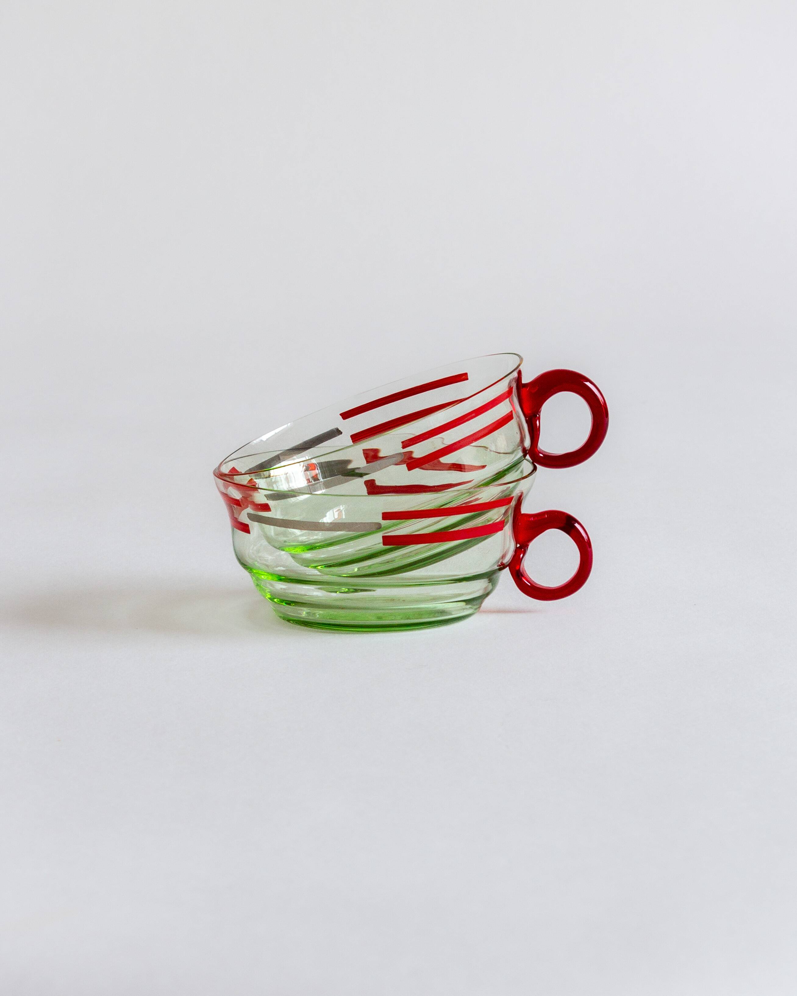 Set of six mouth-blown uranium glass cups, France, Mid-Century