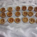 Set of 18 snail pots