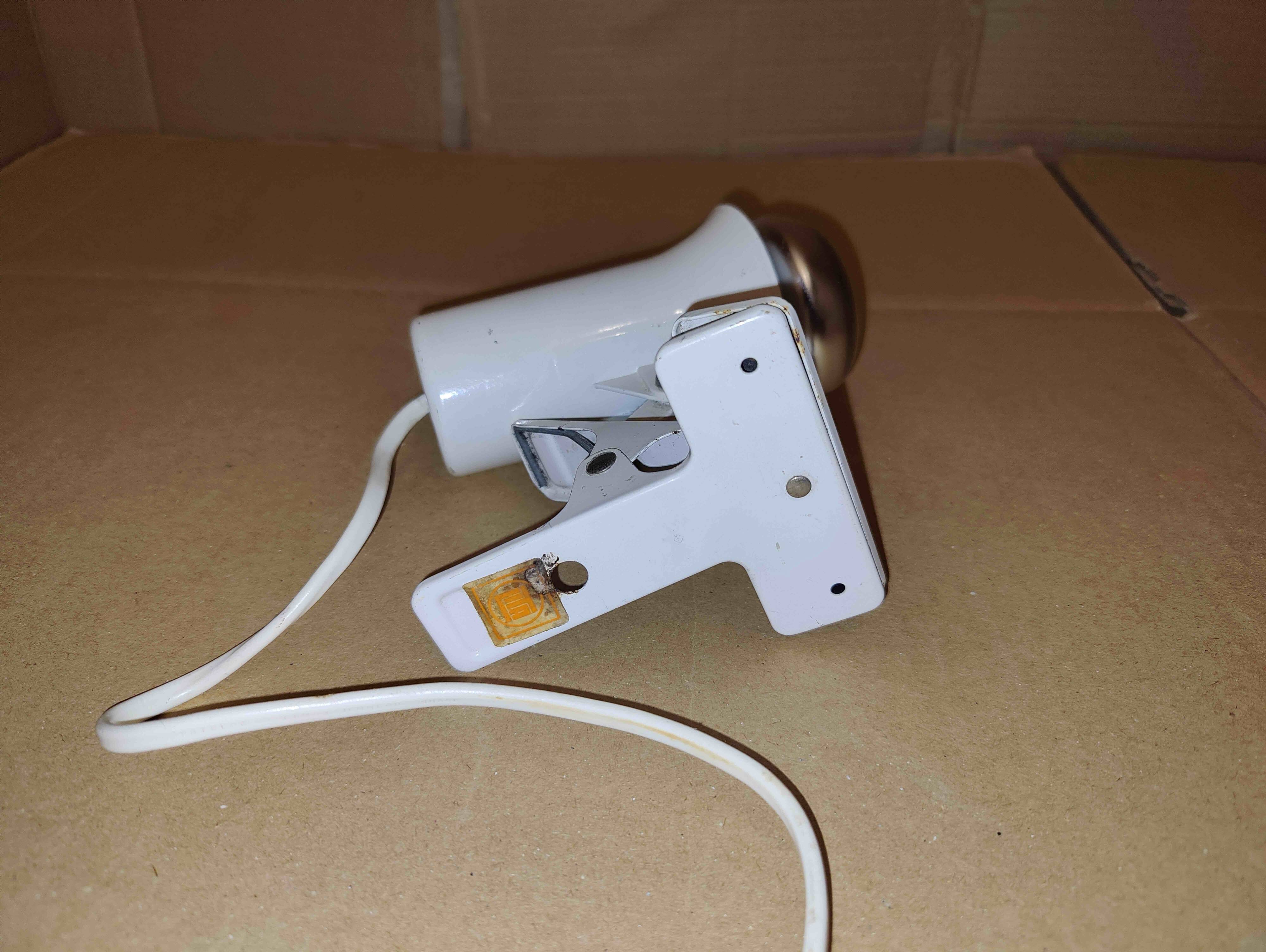 Vintage white clip-on spotlight lamp Lita