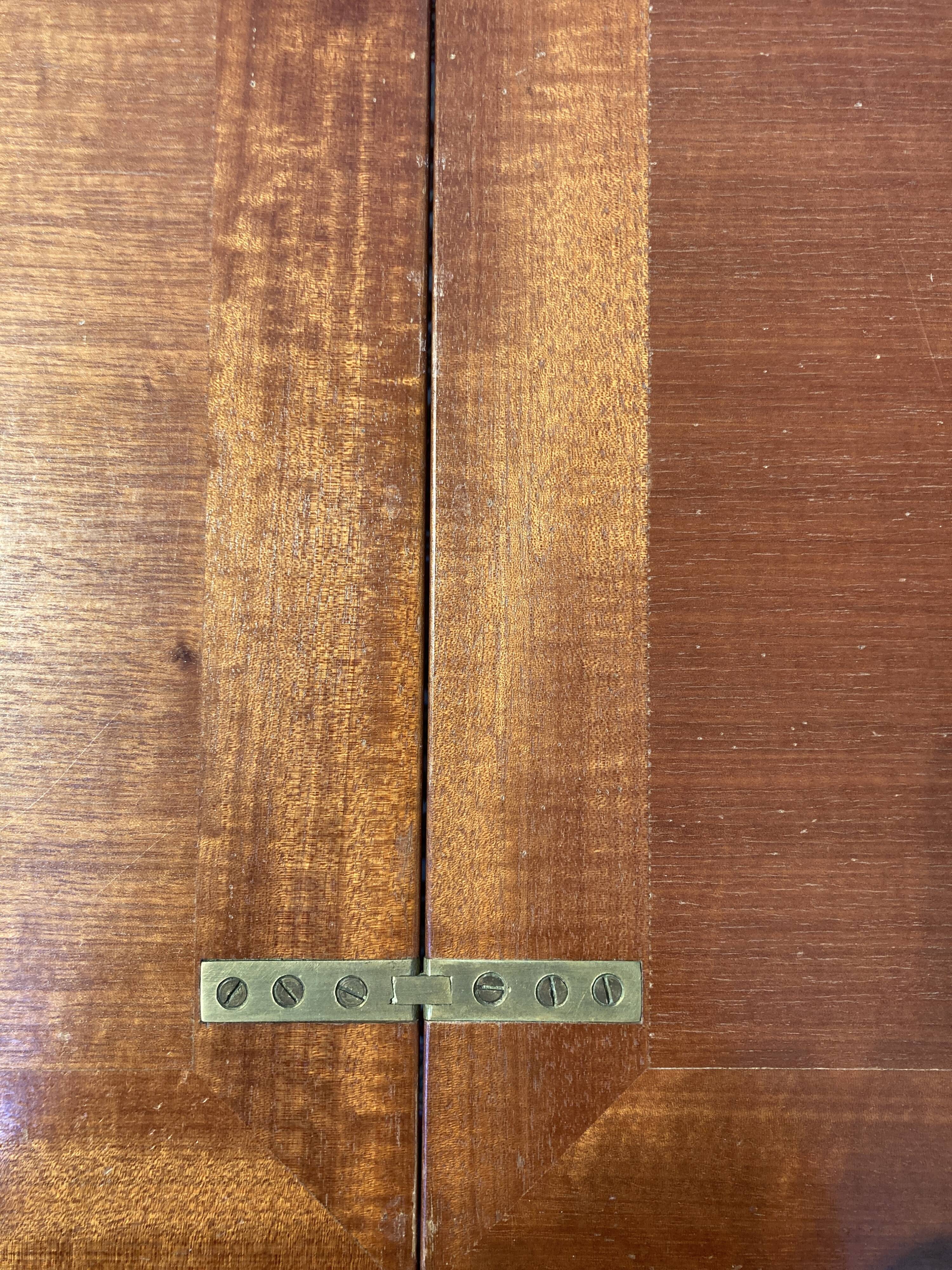 Folding vintage table