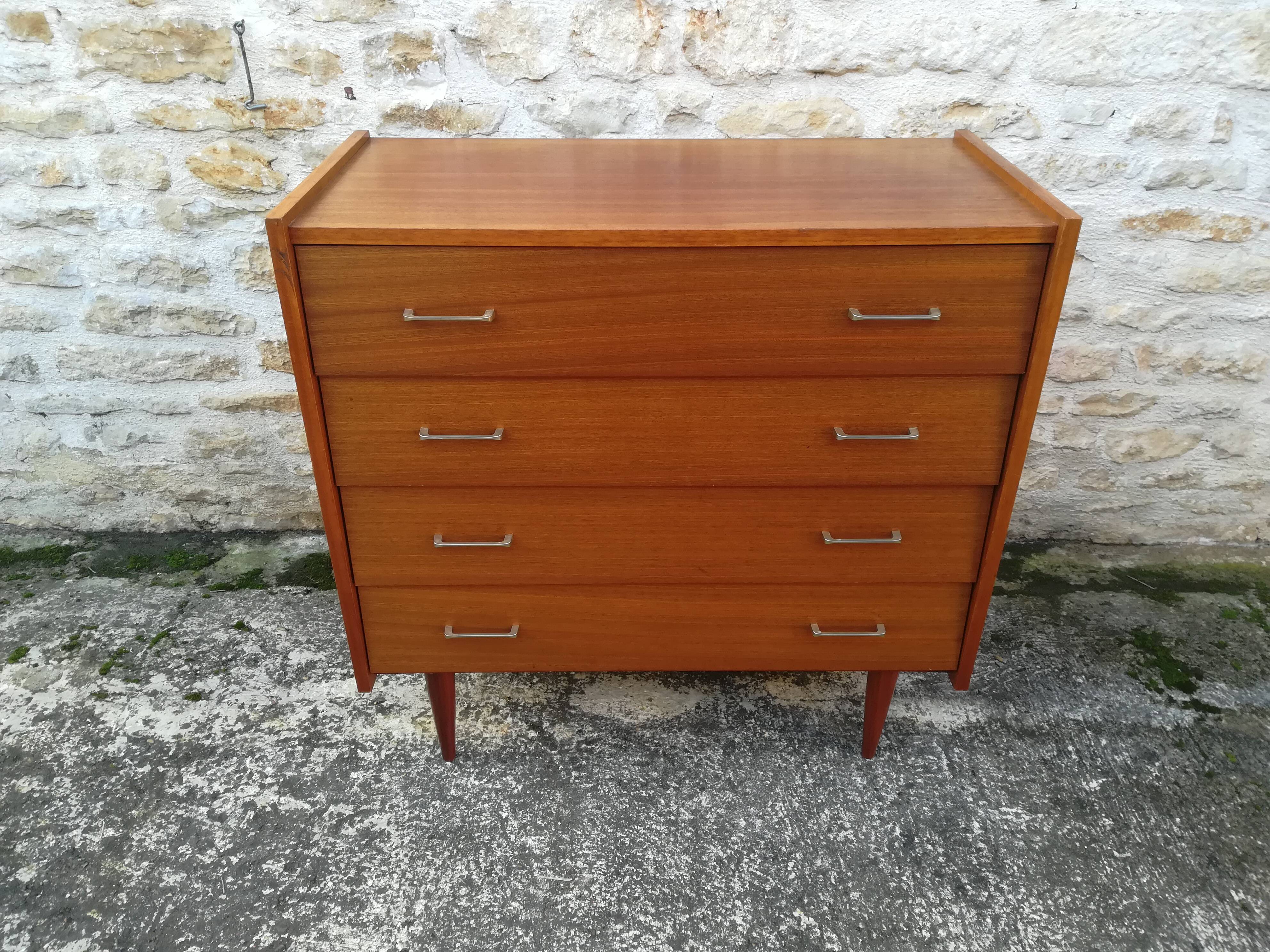 Commode vintage