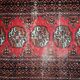 Tapis vintage fait main Lahore en laine rouge (75cm x 119cm) – Années 1960