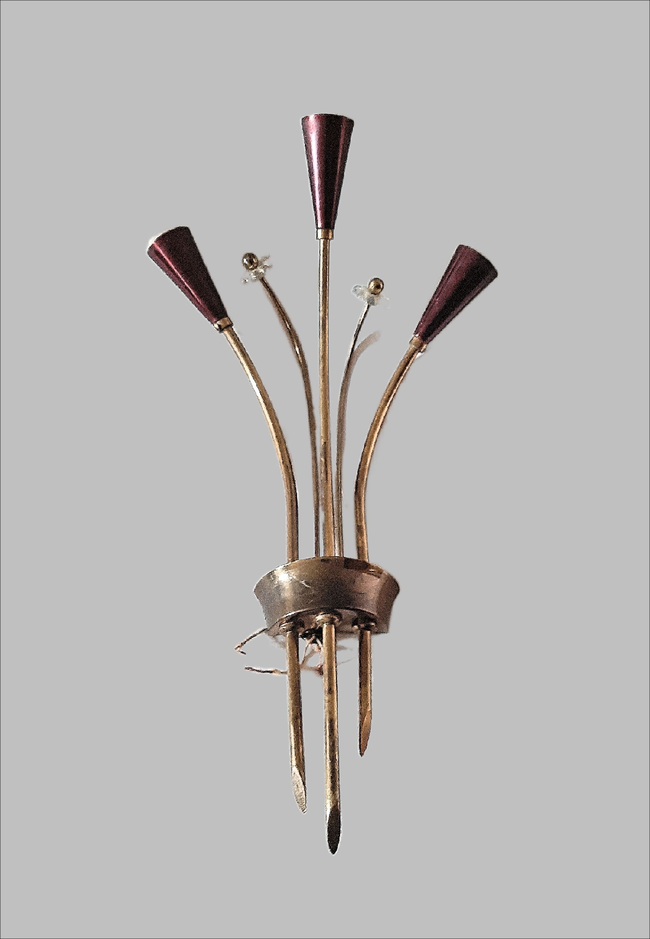 Wall lamp Mid Century Modern. French style of the 1950s/60s.