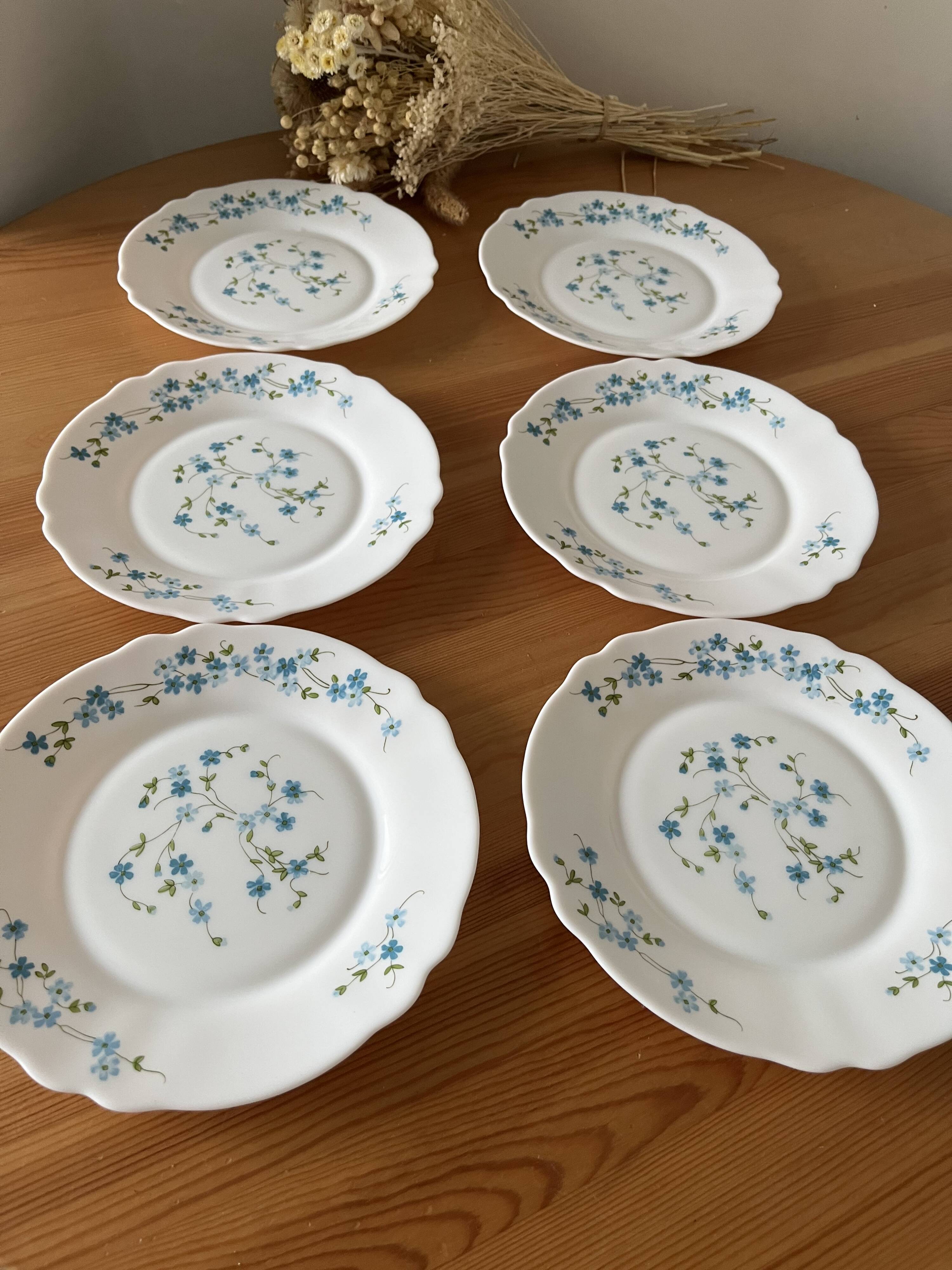 Vintage forget-not dessert plates