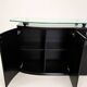Buffet postmoderne en laque noire avec plateau en verre sur pieds boule