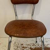 Chaise vintage en skaï marron