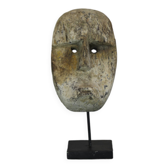 Masque timor en bois recyclé